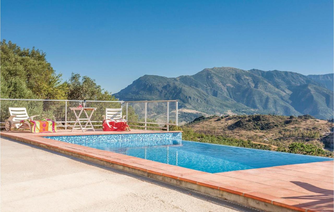 Awesome Home In Cadiz With Swimming Pool El Gastor Kültér fotó